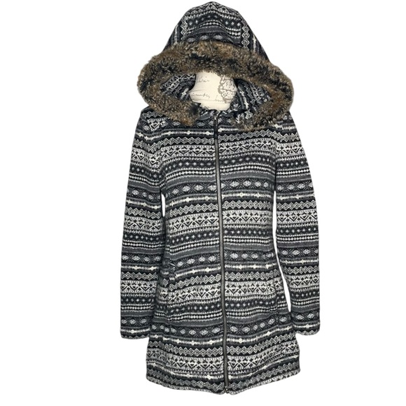 Athleta coat nordic fair isle long length women’s size small black gray faux fur - Picture 1 of 4